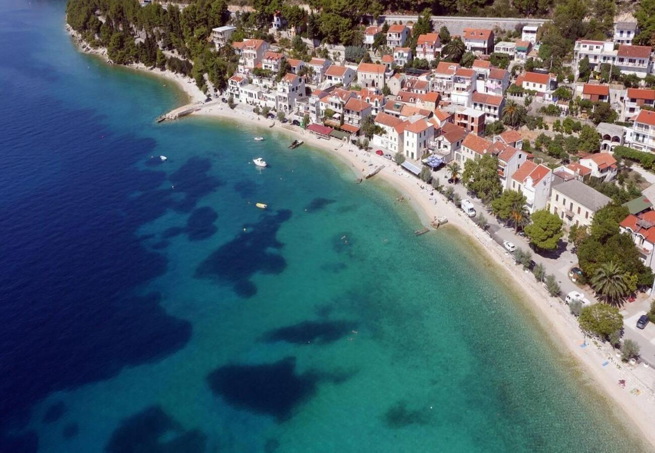 Apartments And Rooms Tomo 1 - At The Beach Zaostrog Exteriör bild